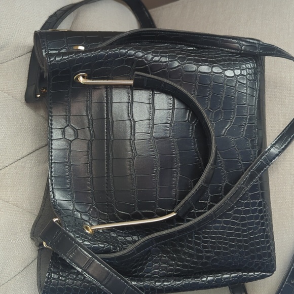 Black Purse - Picture 2 of 6